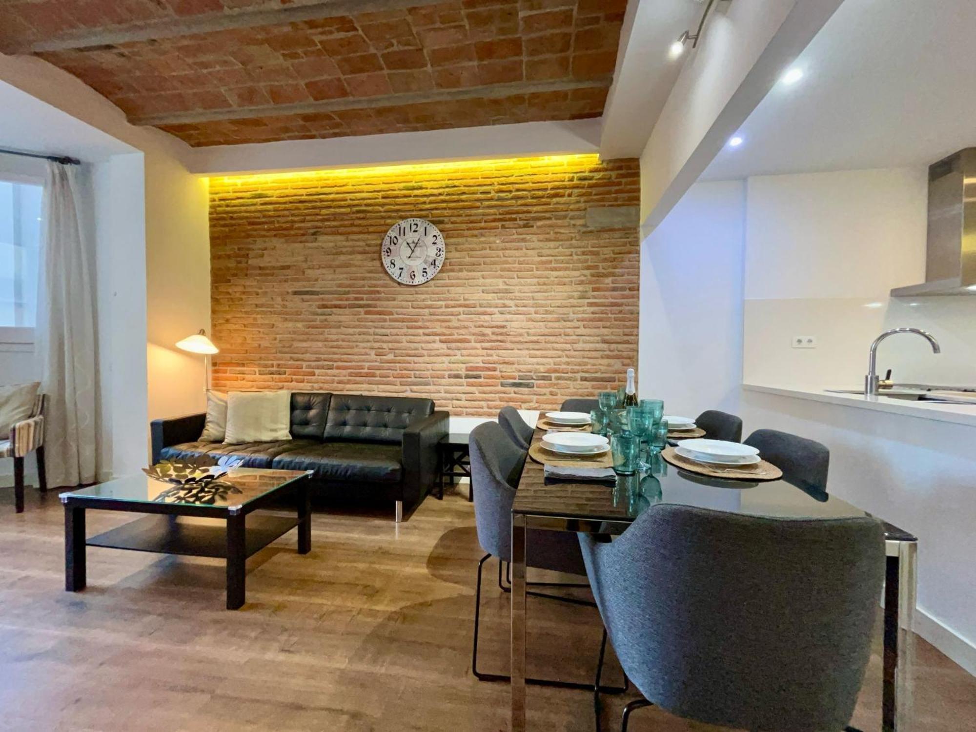 Barcelonaforrent Tucson Suites Ngoại thất bức ảnh