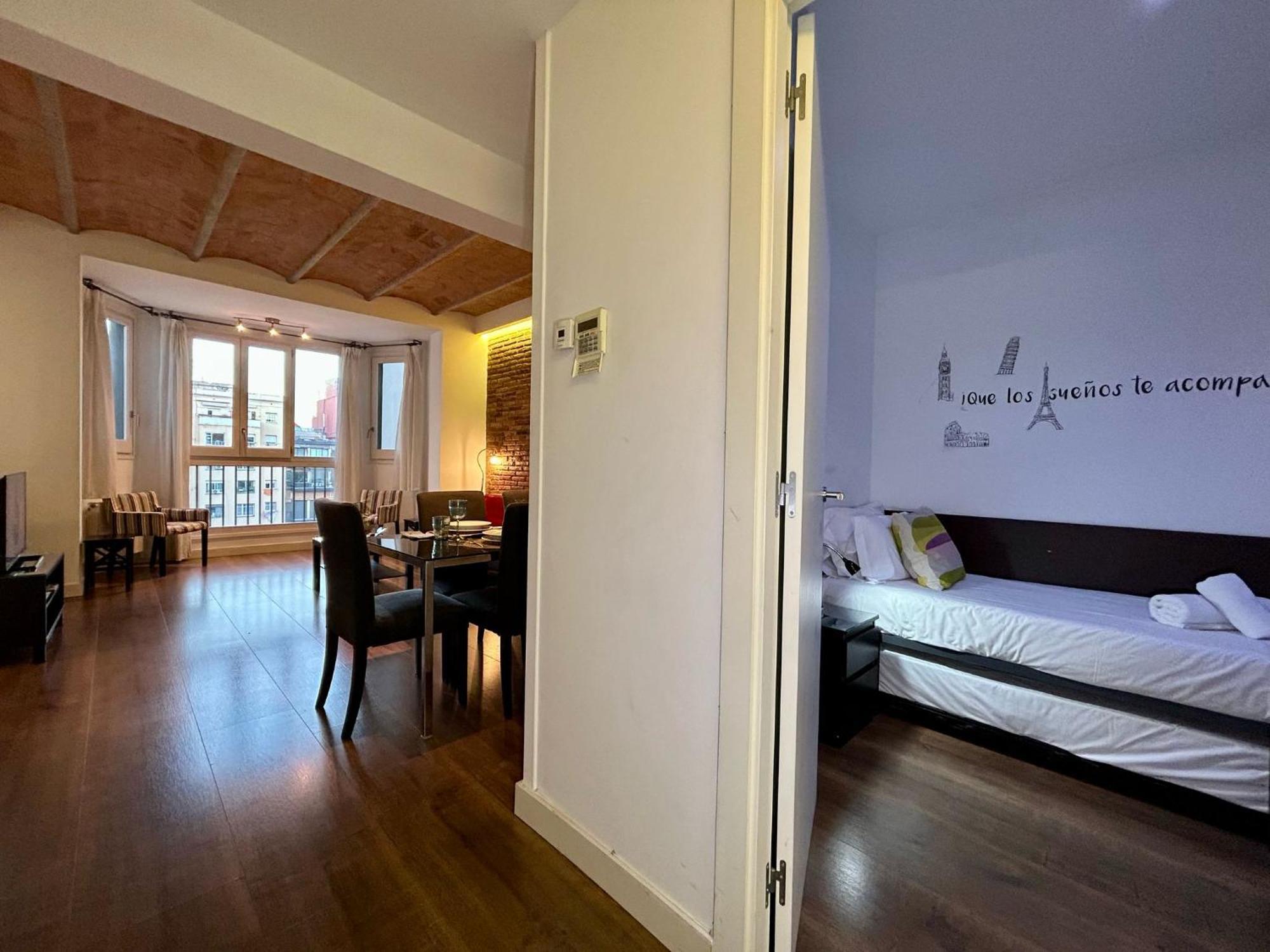 Barcelonaforrent Tucson Suites Ngoại thất bức ảnh